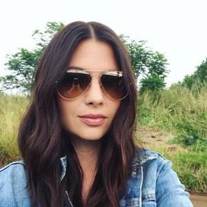 Meet your Posher, Melanie